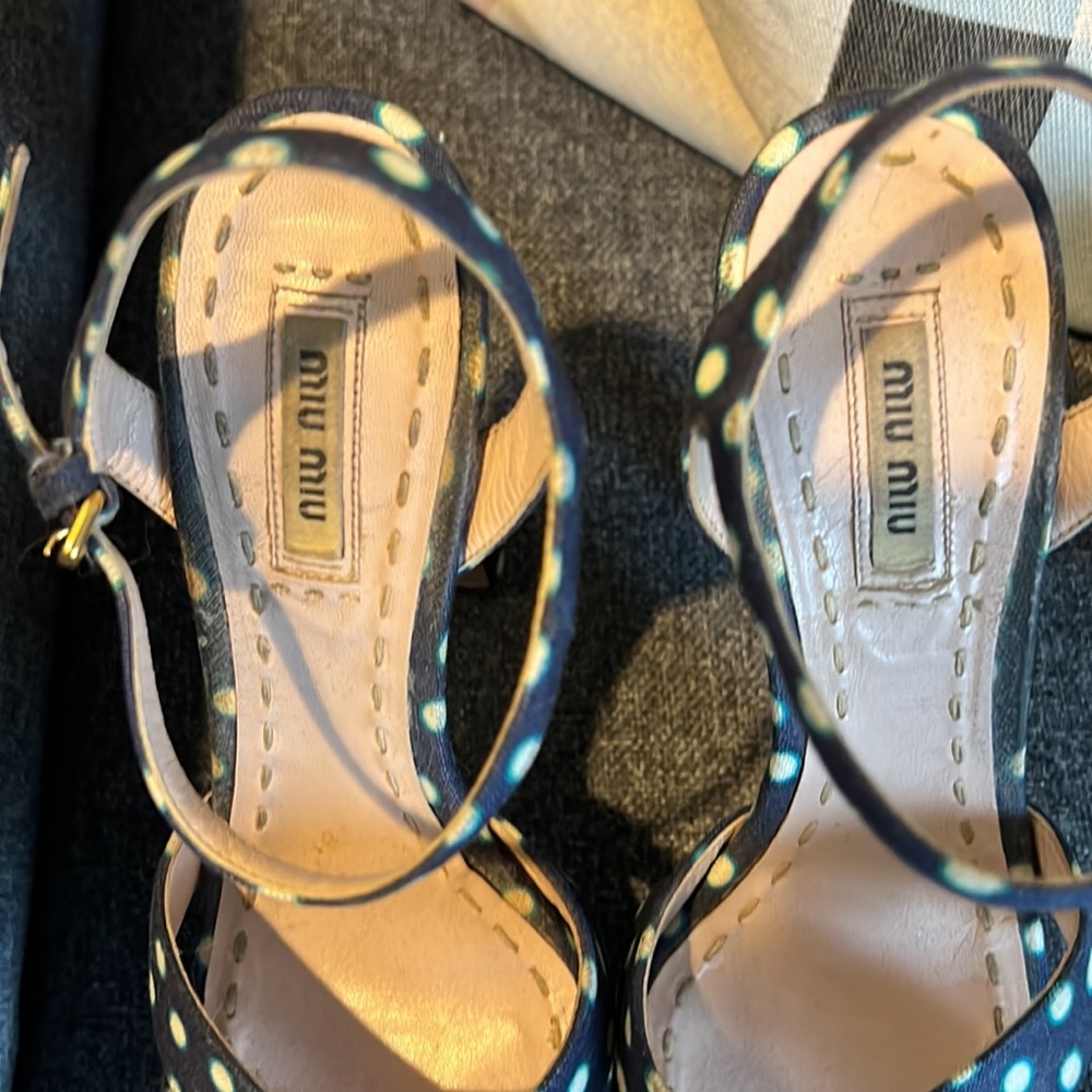Miu Miu platform, 6 inch polka dot open toe heels from Nordstrom. Size 37 - Picture 10 of 11